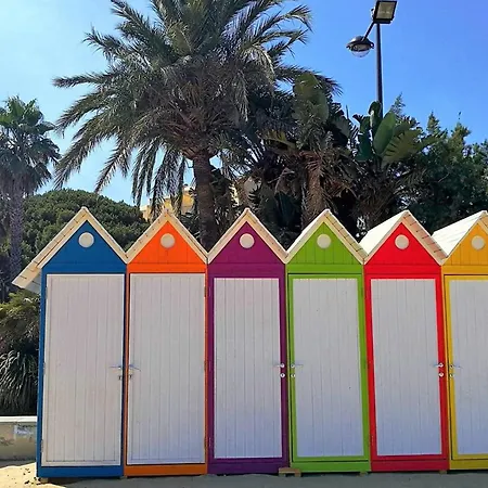 2 Pieces Au Coeur Du Lavandou, Proche - Fr-1-251-865